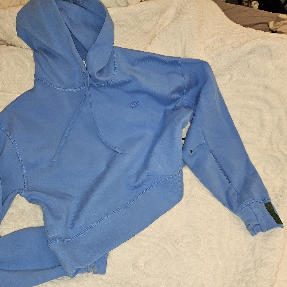 Lacoste Tracksuits. - Picture 2 of 5